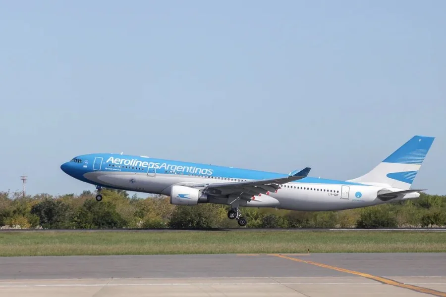 Aerolíneas Argentinas despega con más vuelos La Rioja con 12