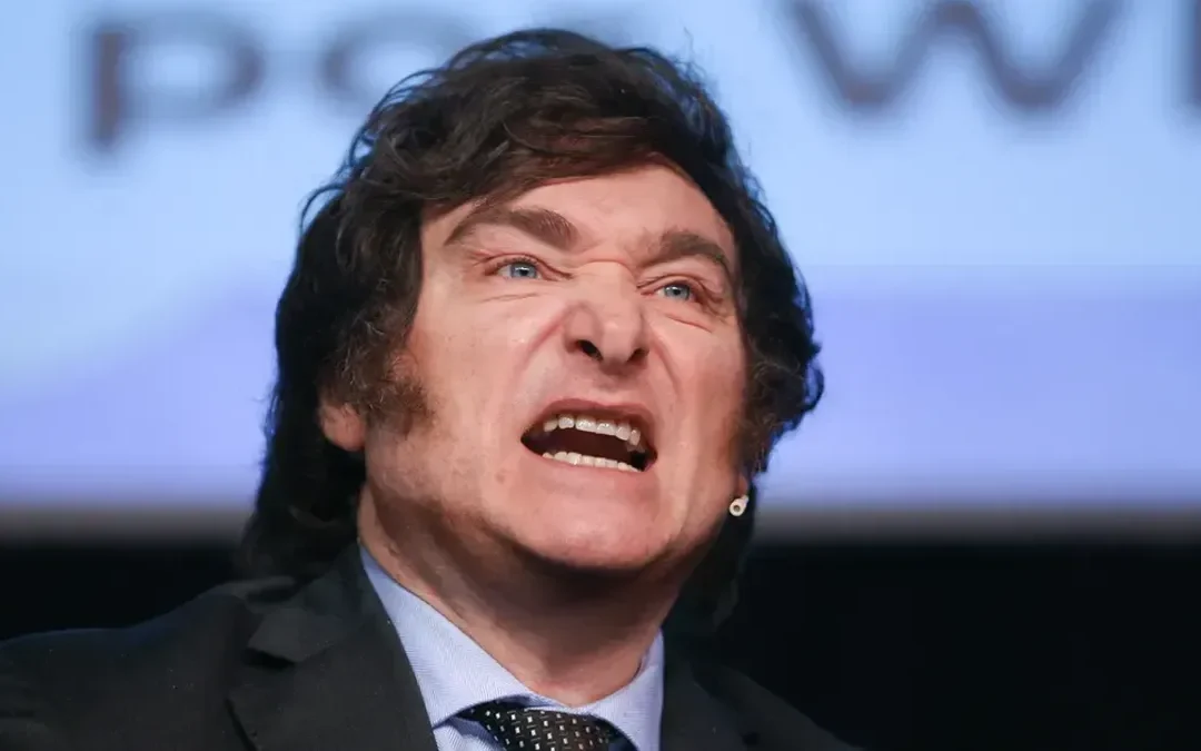 Milei se enojó en entrevista internacional al ser consultado sobre temas personales