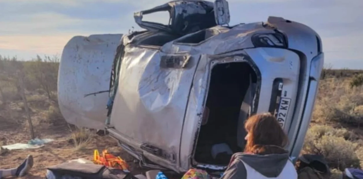 3UOt7CSRW_1256x620__1