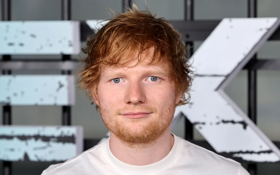 Ed Sheeran pausa su nuevo álbum para financiar lecciones de música en escuelas inglesas
