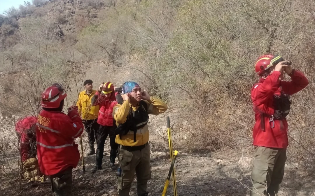 El Comité Operativo de Emergencia informó que controlaron incendio en el cordón del Velasco