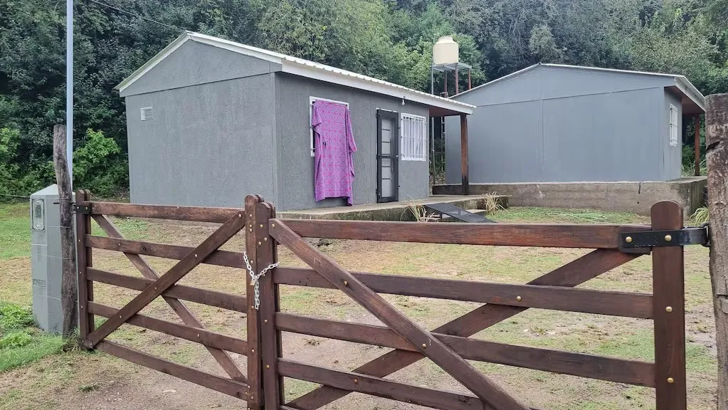 Córdoba: Un hombre denunció que su pareja estaba malherida, pero cuando la policía llegó, ya estaba muerta. Él la había asesinado