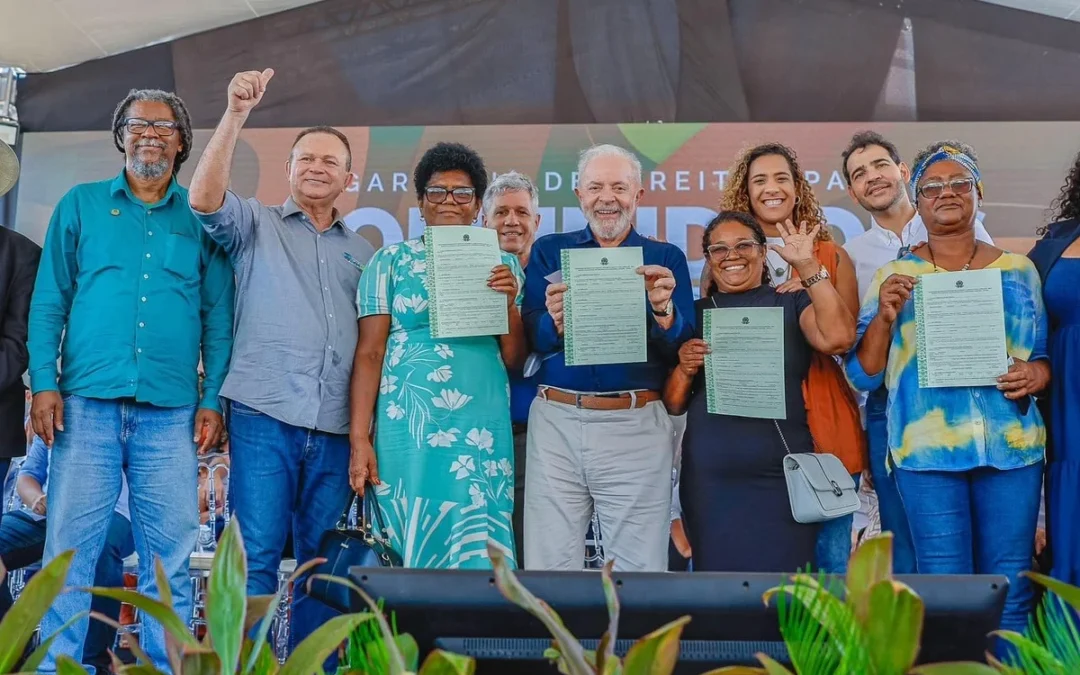 Lula entregó 10.500 hectáreas a 450 familias campesinas en Paraná, promoviendo la agricultura en Brasil