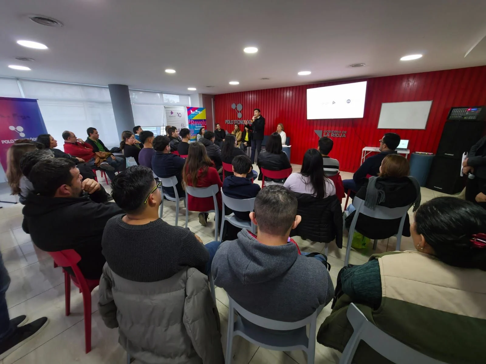 WhatsApp Image 2025-06-04 at 21.11.14 (1)