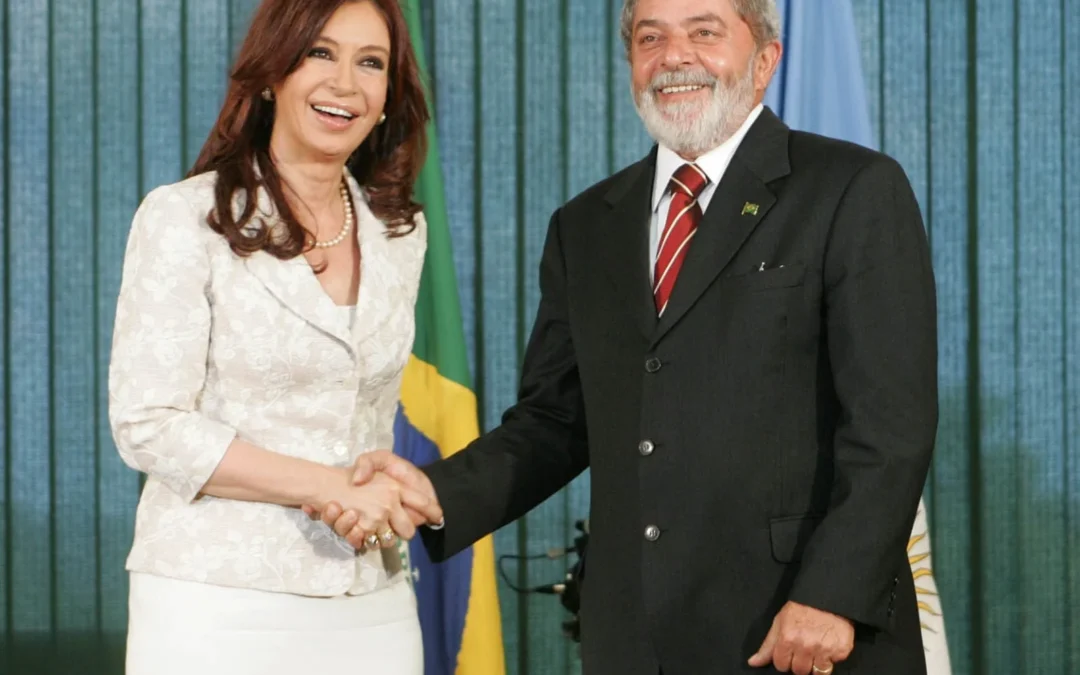 Lula, el presidente de Brasil, Ilamó a Cristina Kirchner para mostrarle su apoyo