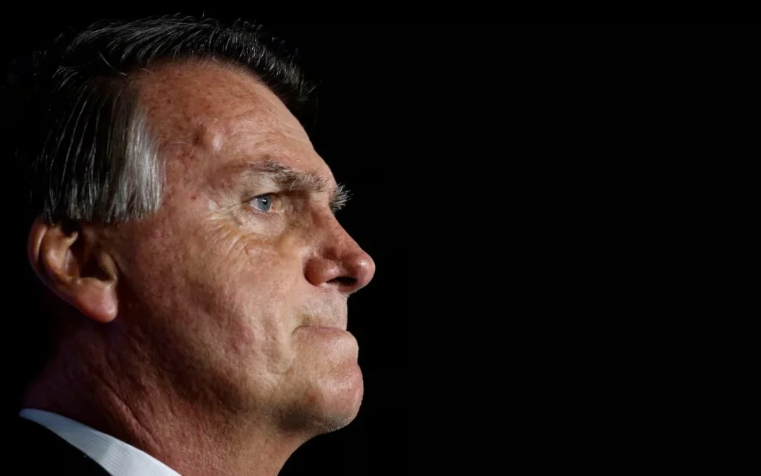 Bolsonaro fue acusado de liderar una organización criminal que intentó un golpe de Estado en Brasil y podría enfrentar 43 años de cárcel