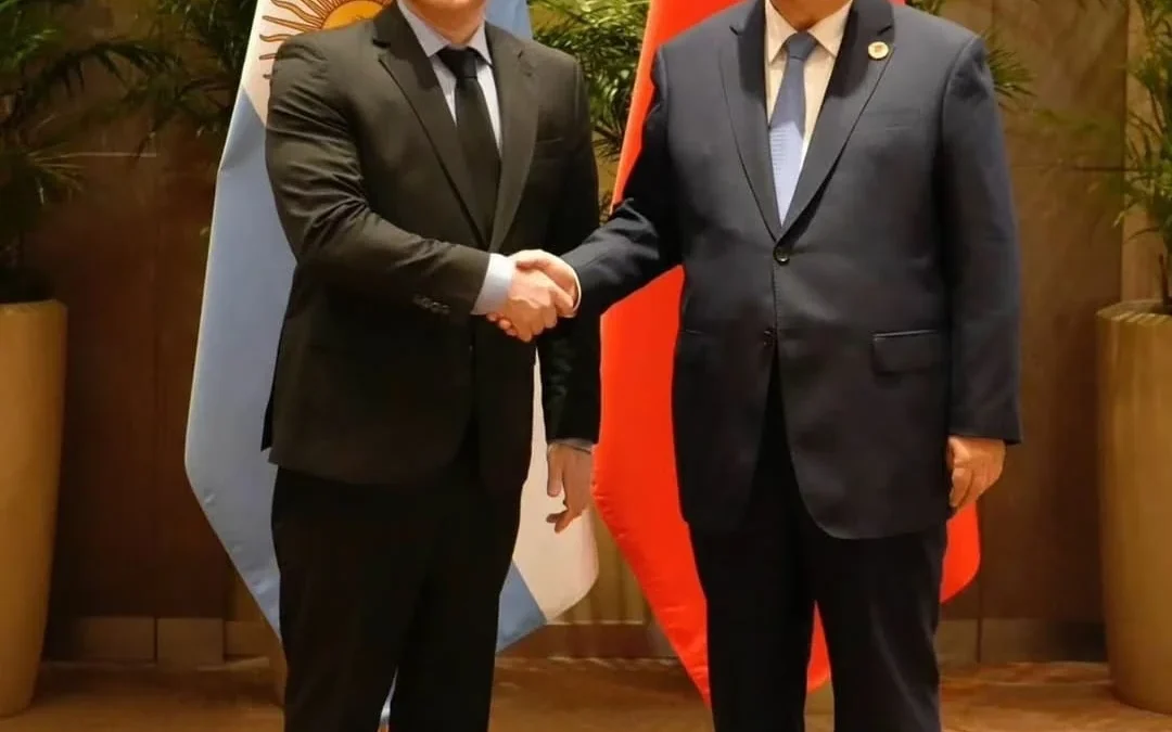 El Gobierno permitirá que los ciudadanos Chinos entren sin VISA a la Argentina