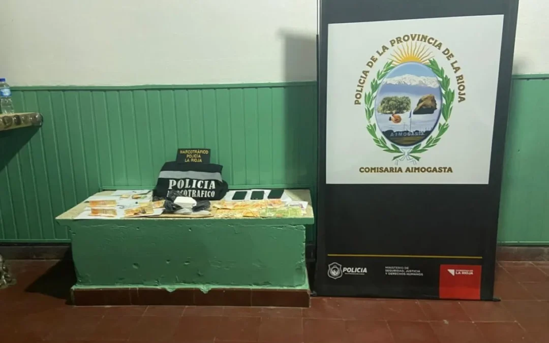 Detuvieron a tres personas con medio kilo de cocaína en Aimogasta