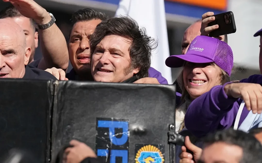 Un joven contó que les ofrecieron $20.000 por persona para entrar al acto de Javier Milei en Moreno