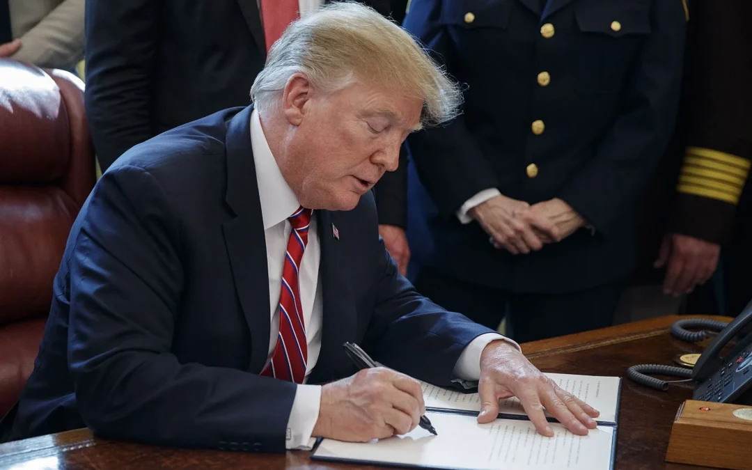 Trump ordenó un arancel del 100% a los medicamentos que no se fabriquen en Estados Unidos