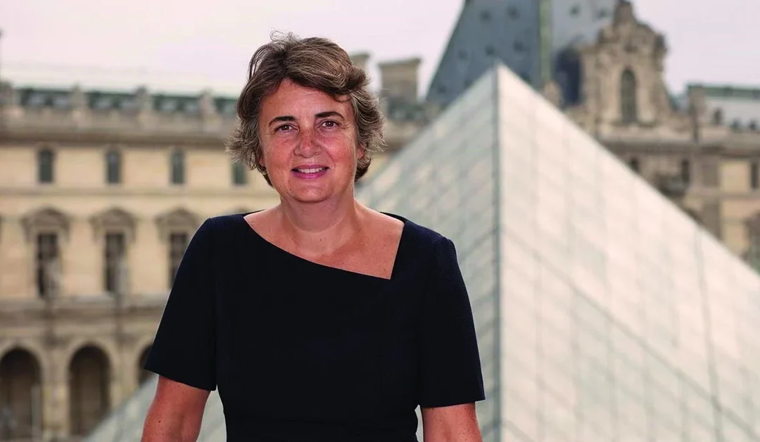La presidenta del Louvre, Laurence des Cars, presentó su renuncia tras el robo de obras por más de 100 millones de dólares