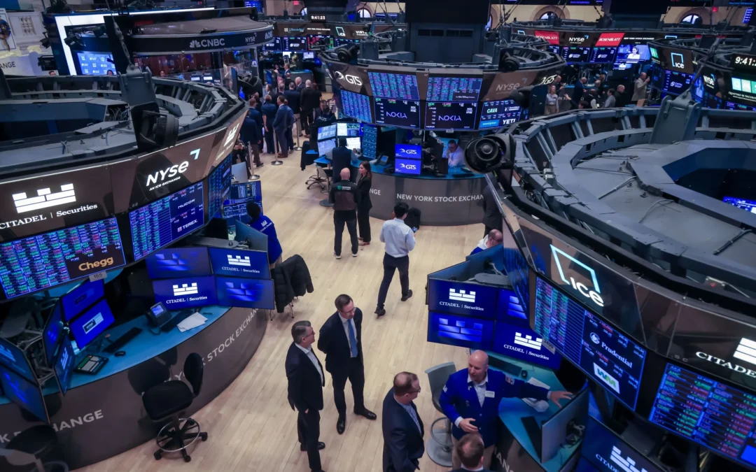 Tras el triunfo de Javier Milei, las acciones argentinas se dispararon hasta 35% en Wall Street