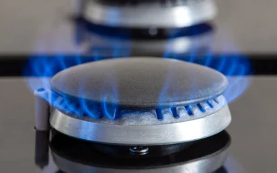 Tras ganar las legislativas, el Gobierno liberó las tarifas y aplicó un aumento del 3,8% en el gas