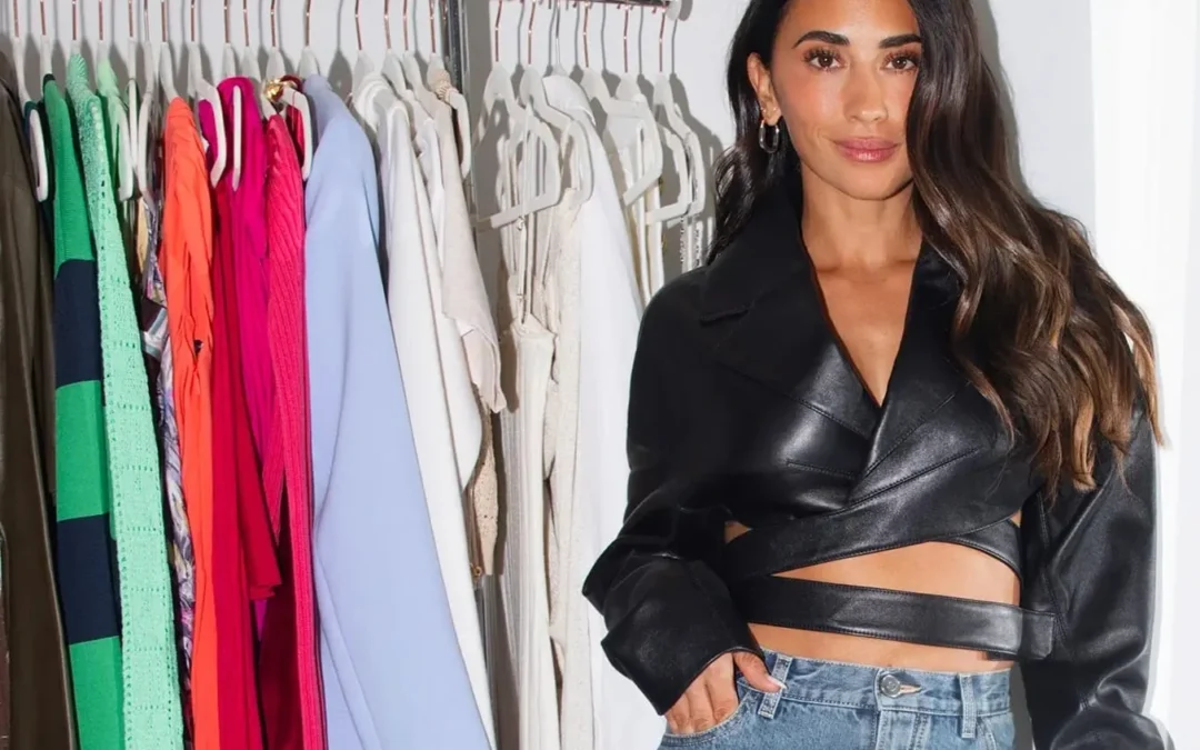 Antonela Roccuzzo vende su ropa para recaudar fondos para una escuela argentina