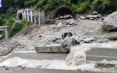 China: se cayó un puente de 760 metros inaugurado hace unos meses