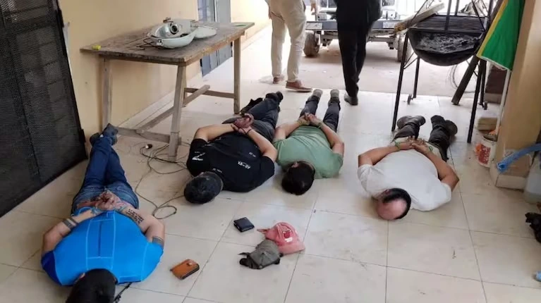 Tucumán: policías sacaban presos de los calabozos y los usaban como albañiles en una casa privada