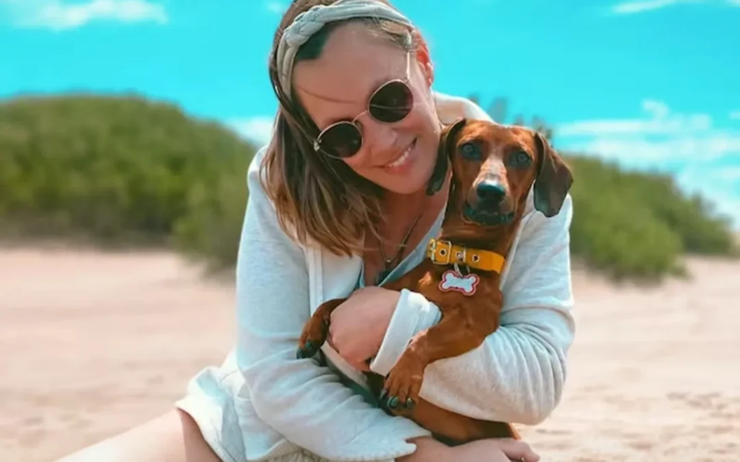 Mar del Plata: Murió una periodista de 33 años tras caer 25 metros desde un acantilado cuando intentaba sacarse una foto