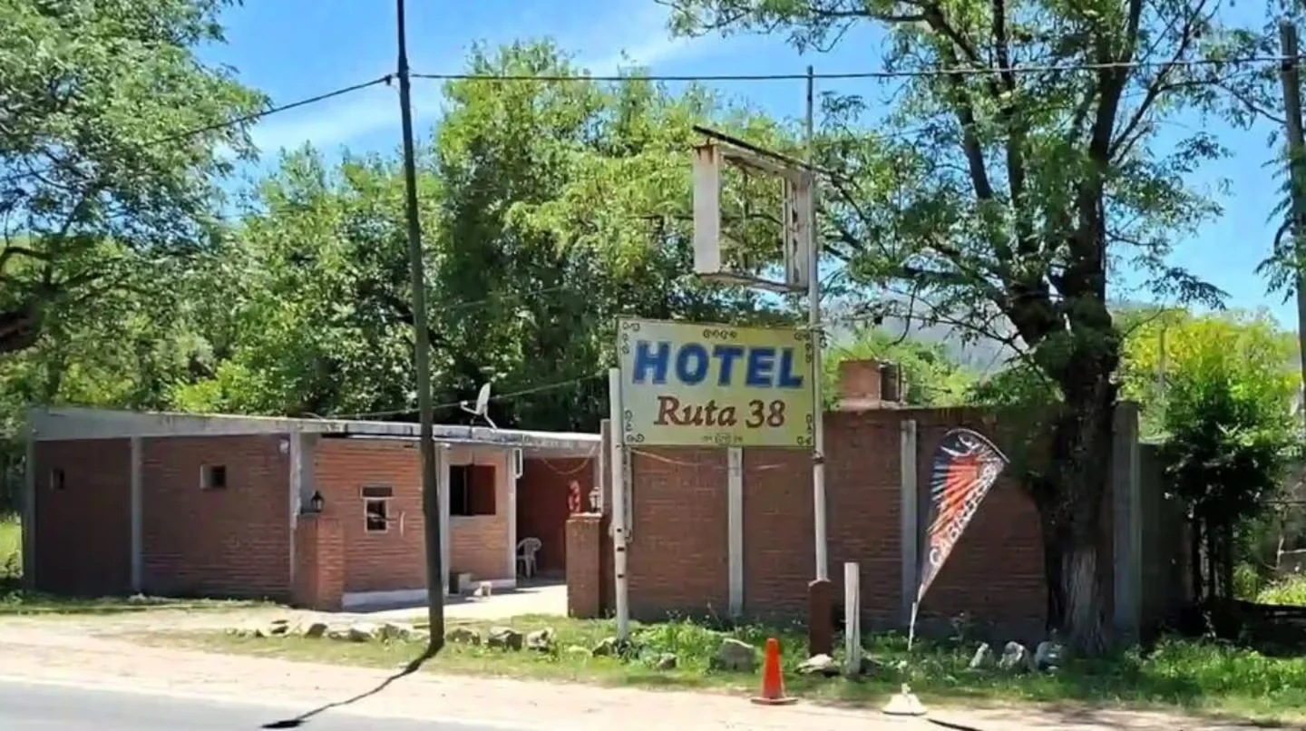 encontraron-a-una-pareja-muerta-en-un-hotel-alojamiento-investigan-un-femicidio-seguido-de-suicidio-foto-gentileza-la-voz-RJTCKDNFDRHJTPYXIEVOVNAFB4