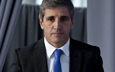 Caputo analiza tomar nueva deuda externa para sumar dólares, pero el riesgo país alto deja casi cerrada esa vía