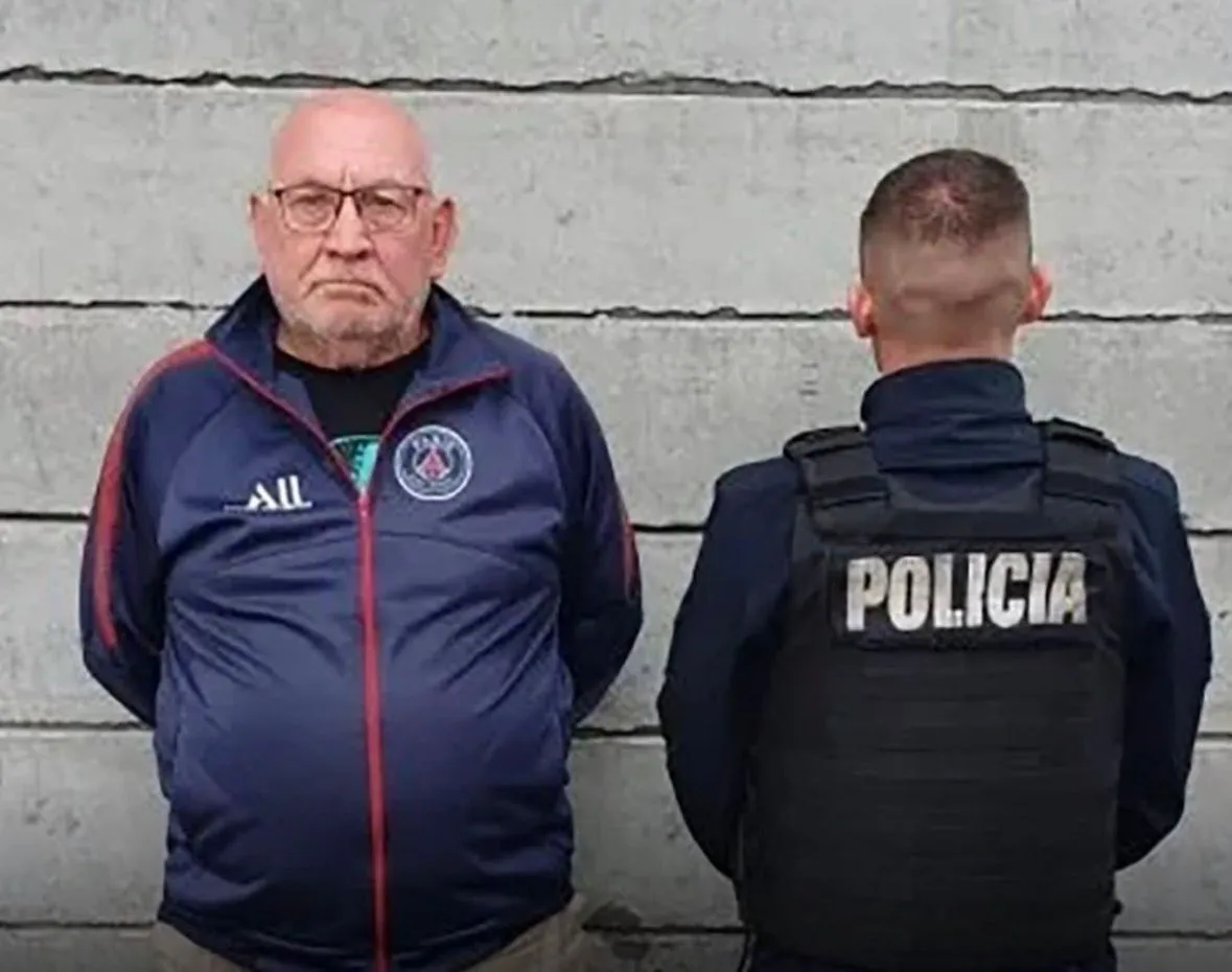 WhatsApp Image 2025-12-09 at 21.13.07-convertido-de-jpeg