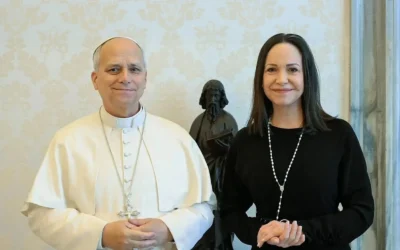 El papa León XIV recibió a María Corina Machado en el Vaticano