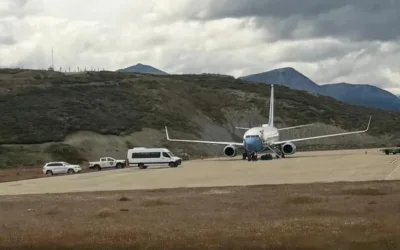 Revuelo en Ushuaia por el aterrizaje de un avión oficial de EE.UU. sin explicación del Gobierno