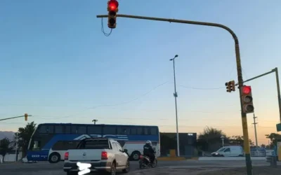 Desde abril, La Rioja Capital aplicará fotomultas por cruzar semáforos en rojo en distintos puntos clave