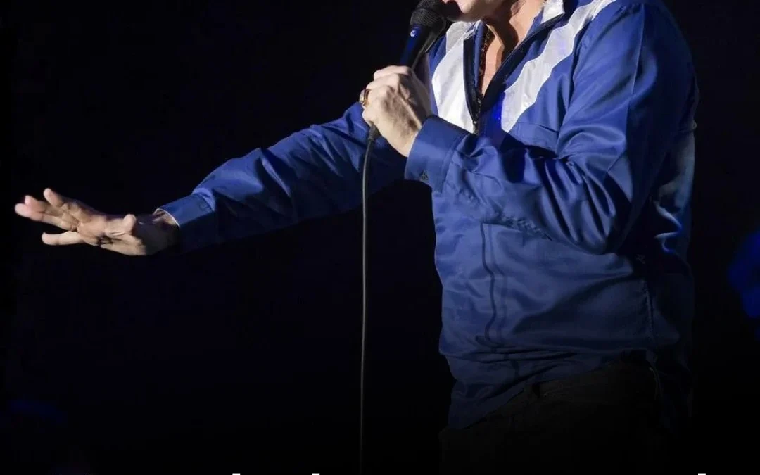 «No pudo descansar por el ruido»: a Morrissey le dio sueño y canceló otro show