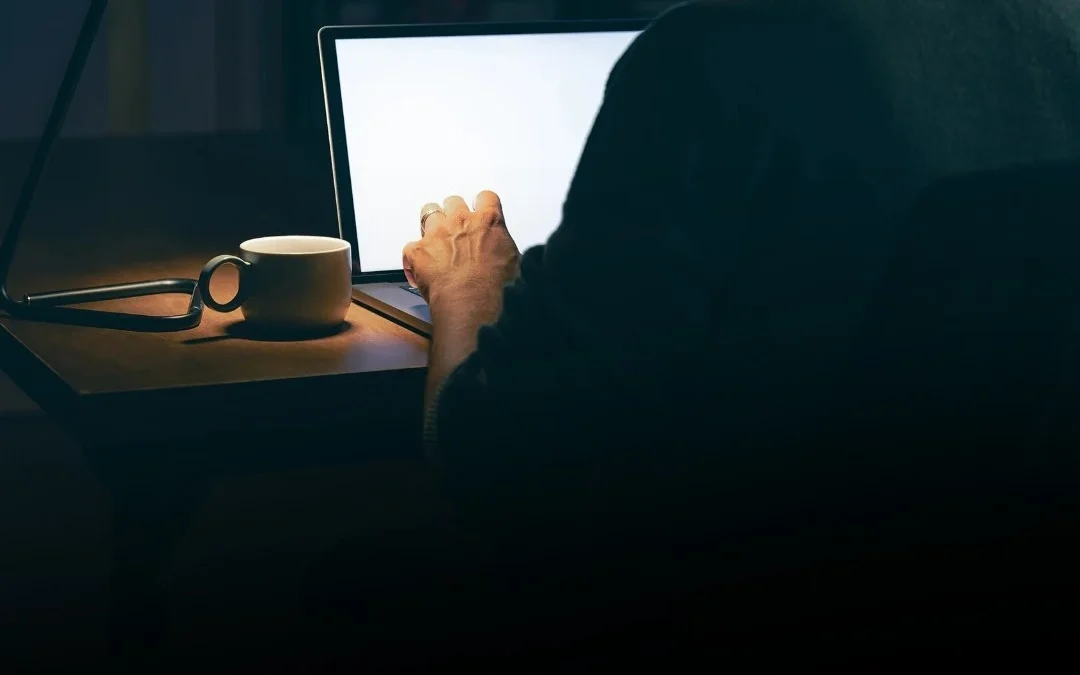 Un productor ganó 8 millones de dólares con música hecha por IA y tendrá que devolver todo