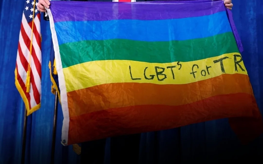 Donald Trump afirmó que bombardean Irán por la persecución a la comunidad LGTIQ+