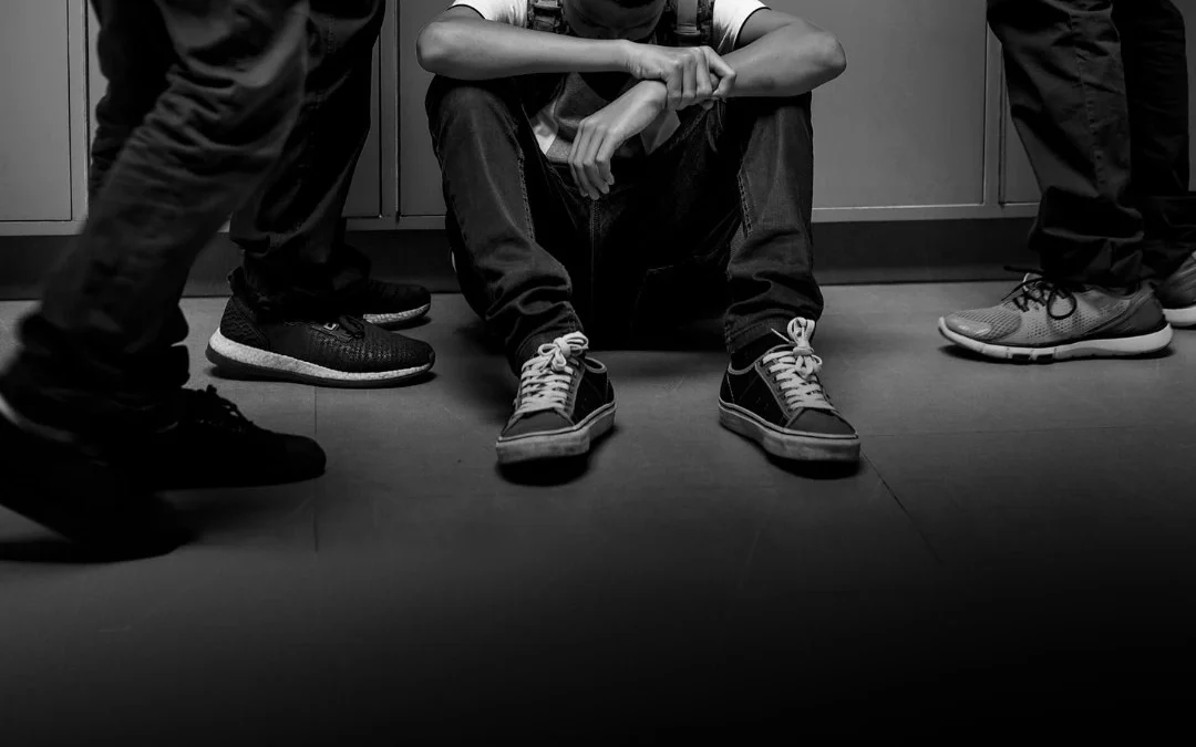 Salta sancionará a padres que no actúen ante el bullying: multas y hasta 30 días de arresto