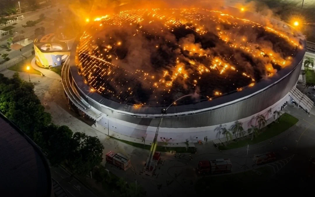 Un incendio destruyó parte del velódromo olímpico de Río de Janeiro en Brasil