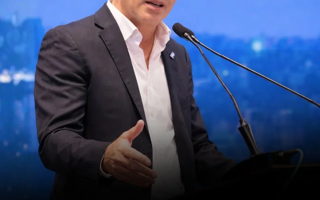 El ministro Luis Caputo afirmó que «se vienen los mejores 18 meses de la economía argentina»
