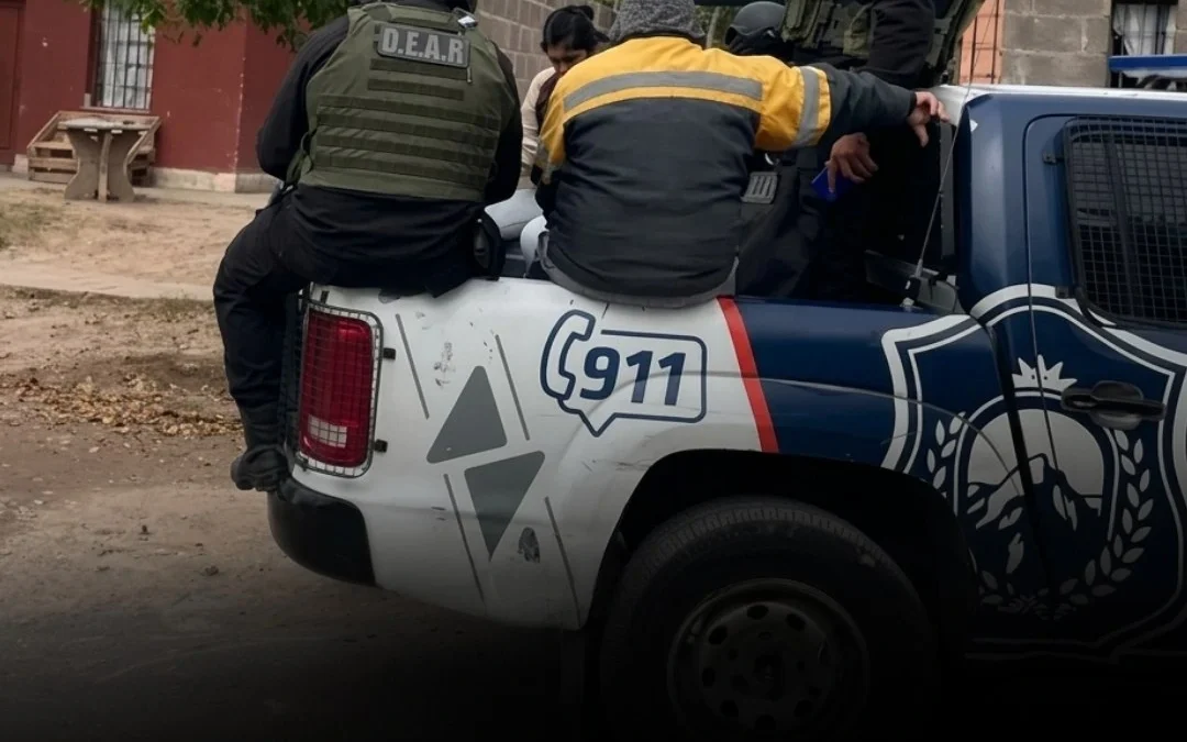 Nonogasta: detuvieron a dos jóvenes de 19 y 21 años tras allanamientos simultáneos