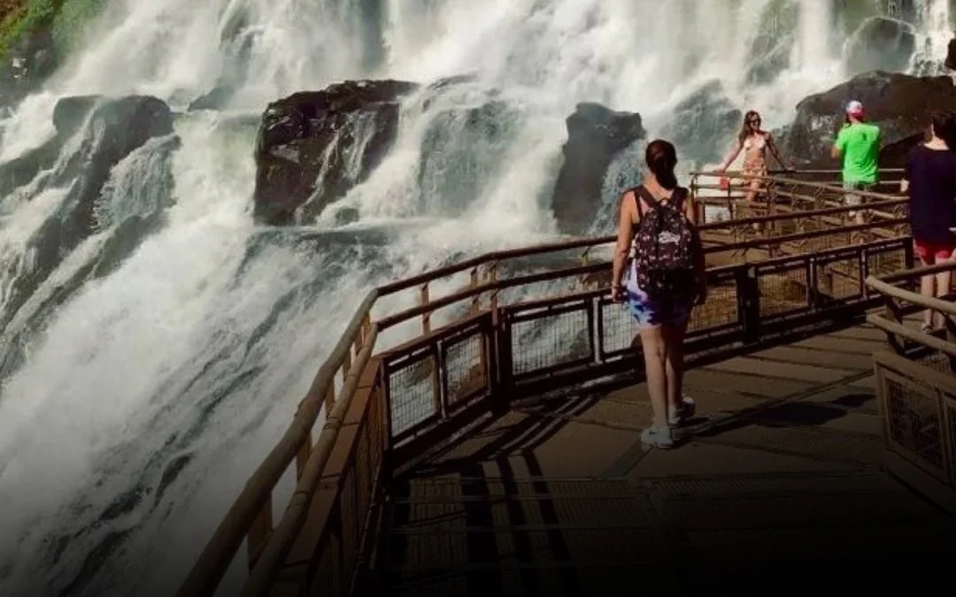 La Justicia frenó las fiestas privadas en el parque nacional Iguazú, habilitadas por el gobierno nacional