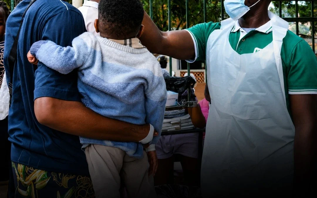 La OMS declaró emergencia sanitaria internacional por el brote de ébola en África