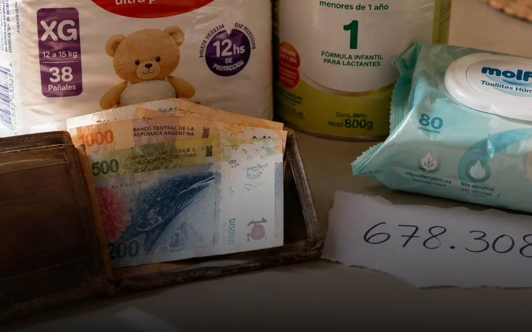 Suben los gastos: Criar a un hijo de 6 a 12 años costó $678.308 en junio, según el INDEC