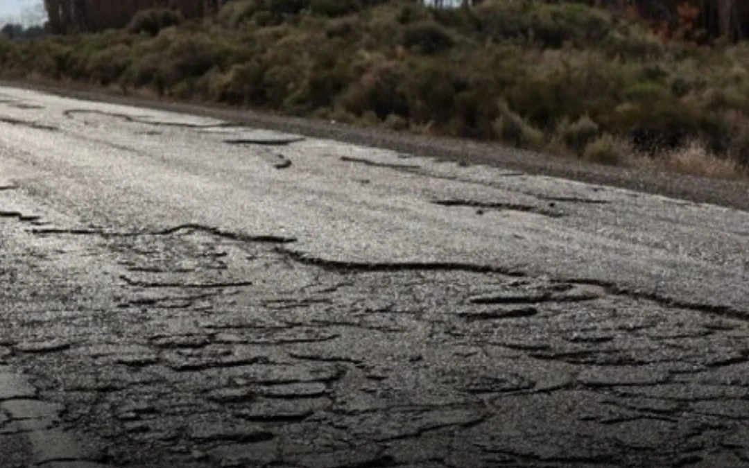 Denuncian que el Gobierno mantiene $1,03 billones del fondo vial en inversiones financieras y plazos fijos