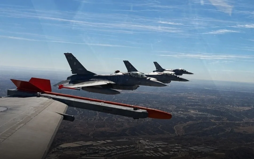 Partió desde Dinamarca una nueva tanda de aviones F-16 con destino a la Argentina