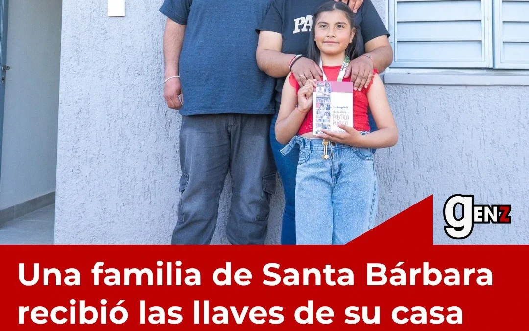 Una familia de Santa Bárbara recibió las llaves de su casa propia a través del Plan Angelelli