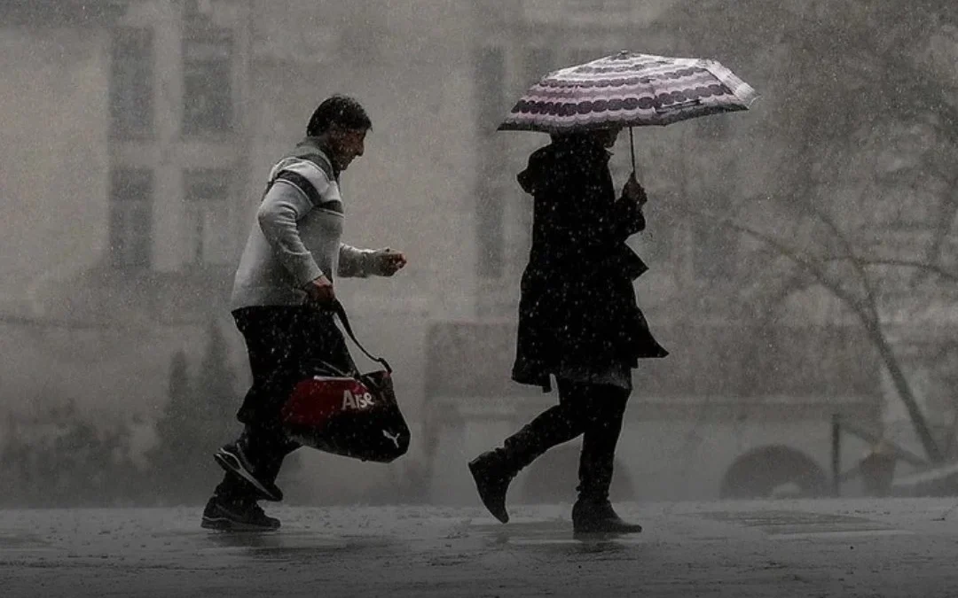 El SMN elevó a naranja la alerta por tormentas en varias regiones del país
